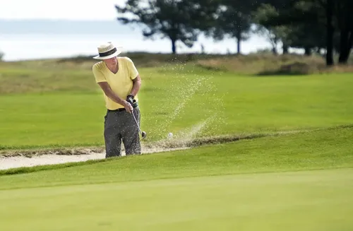 Hvidbjerg Strand Camping Resort Blaavand Golf Grav