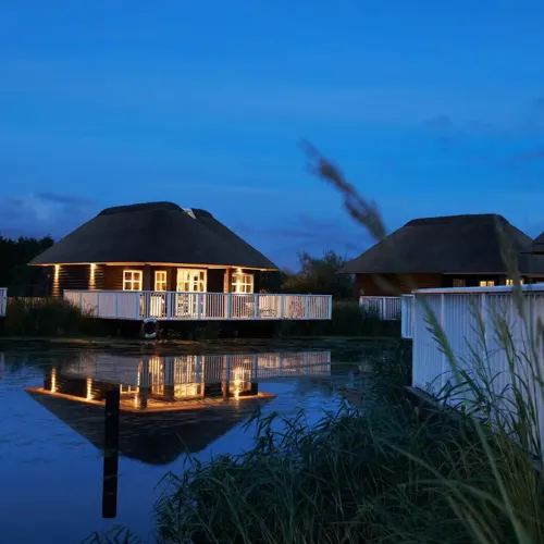 Hvidbjerg Strand Camping Resort Fiskerhus Udsigt Aften